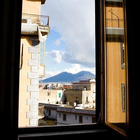 Bed and Breakfast I Sorrisi Di Napoli Экстерьер фото