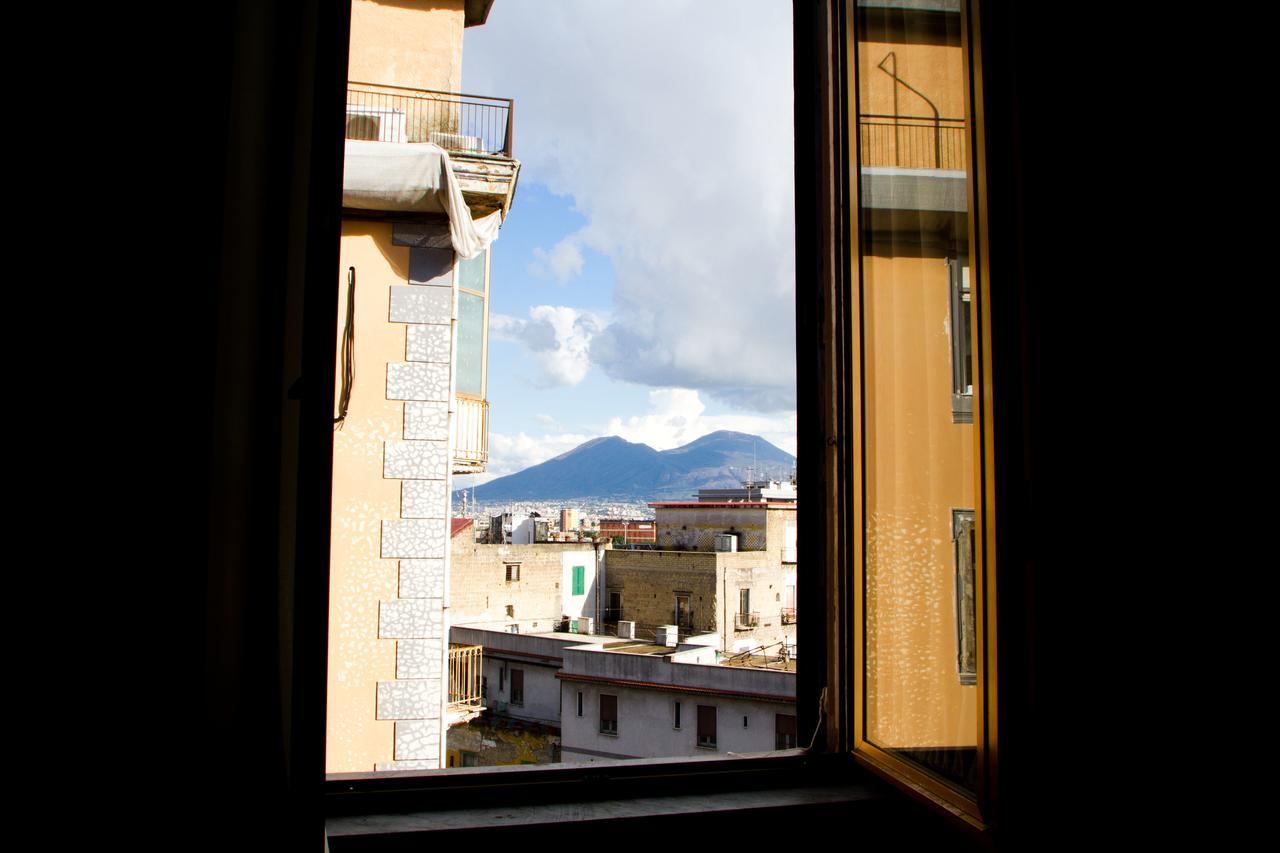 Bed and Breakfast I Sorrisi Di Napoli Экстерьер фото