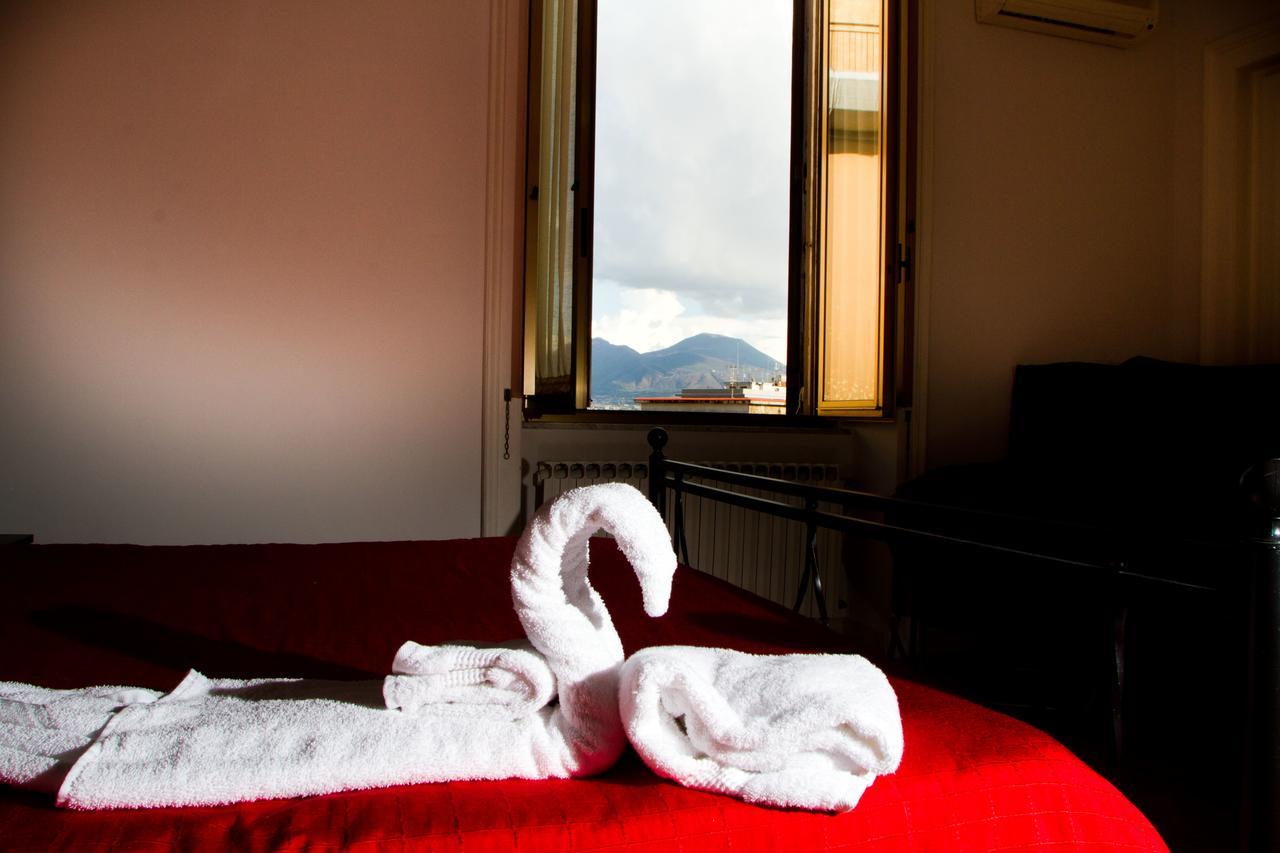 Bed and Breakfast I Sorrisi Di Napoli Экстерьер фото